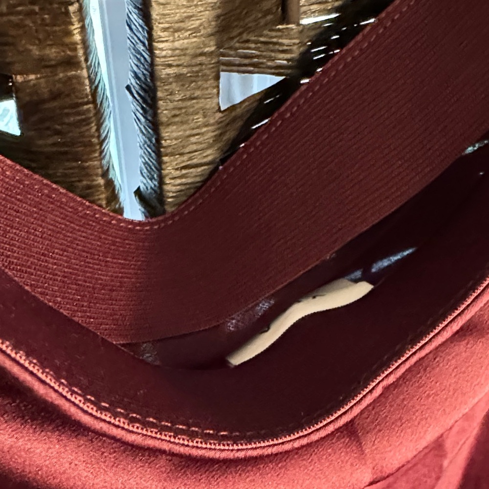 Vila Satin Maxi Skirt Burgundy Size EU 38 Fig - Picture 7 of 7